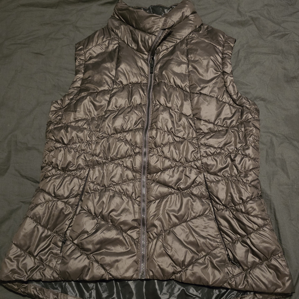 Columbia Black Insulated Jacket — M